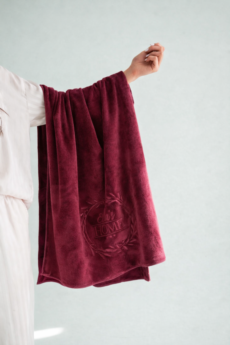 Mikropluošto rankšluostis kūnui bordinės spalvos