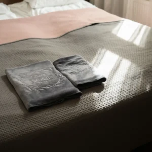 Milka (10 of 106)+ Kūno rankšluostis pilkas