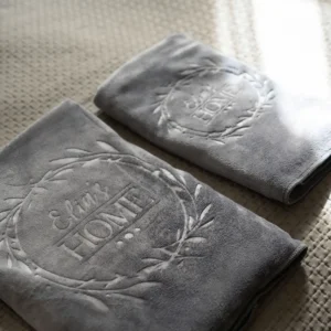 Milka (11 of 106)+ Prabangus SPA ir paplūdimio rankšluostis pilkas