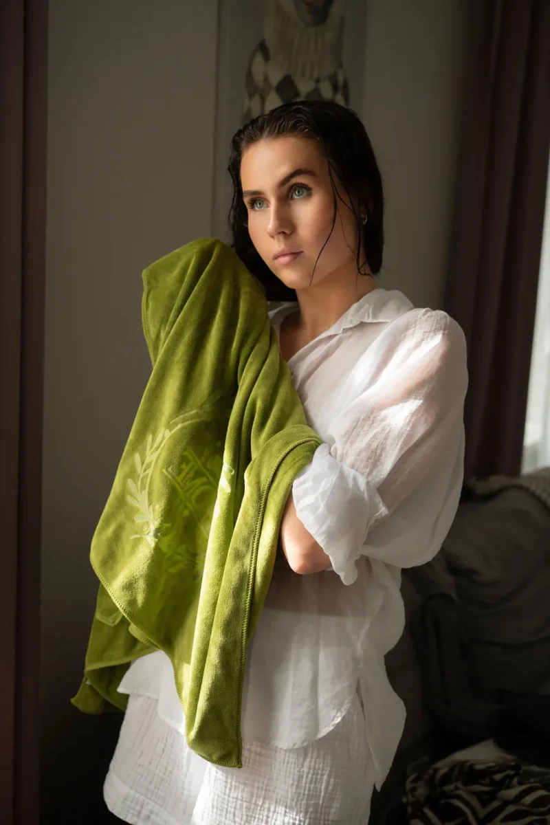 Milka (40 of 106)+ Mikropluošto rankšluosčių komplektas alyvuogių