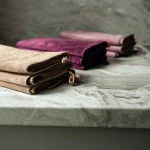 Milka (45 of 106)+ Mikropluošto rankšluostis plaukams bordinis